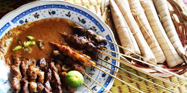 Wisata Kuliner di Lombok? Wajib Cicipi 10 Menu Khas Ini