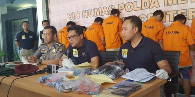 Bikin Ngakak! Mengaku Polisi, Penipu `Saltum` Pakai Baju TNI