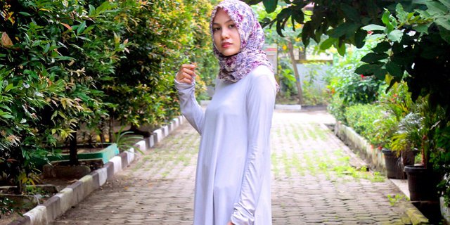 #HOTD: Kasual Simple Hijaber Suci Ramona