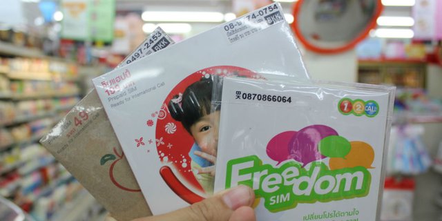 Thailand Berencana Lacak Ponsel Turis Lewat Sim Card Khusus