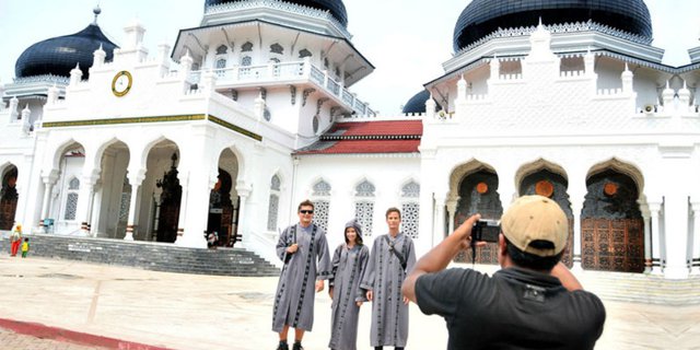 Indonesia Targetkan 5 Juta Kunjungan Wisman Muslim Pada 2019