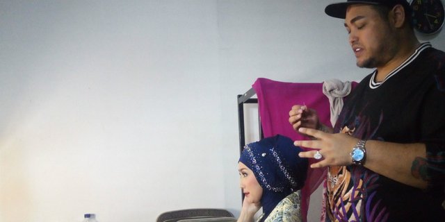 Koleksi Hijab Manjha by Ivan Gunawan untuk Kasual dan Pesta