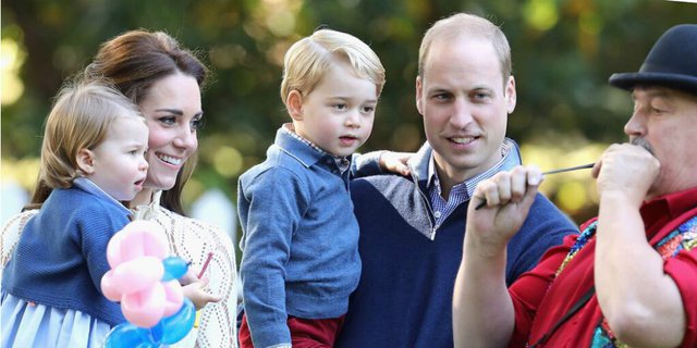 Lihat Foto Ultah ke-2 Putri Charlotte Jepretan Kate Middleton