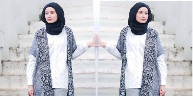 Inspirasi Tampil Kece Pakai Hijab dengan Celana Jeans