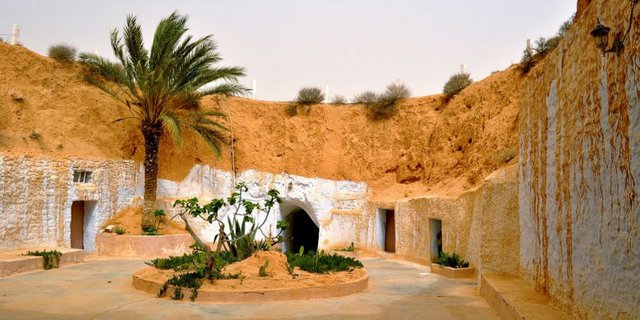 Intip Keunikan Rumah Bawah Tanah Suku Berber di Tunisia
