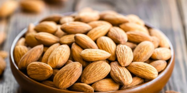 Terkuak Khasiat Almond untuk Kecantikan Wajah