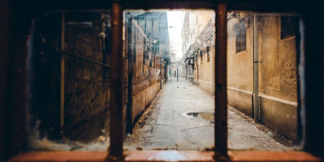 Kompleks Penjara Ini Ungkap Sisi Gelap Kota Barcelona