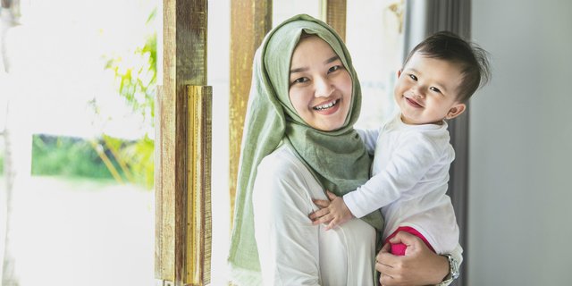 Islam Ajarkan Orangtua Tak Selalu Melarang Tapi Jadi Teladan