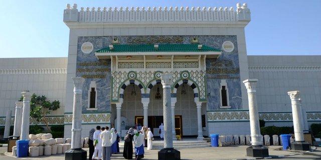 Eksplorasi Sejarah Dua Masjid Suci di Museum Haramain