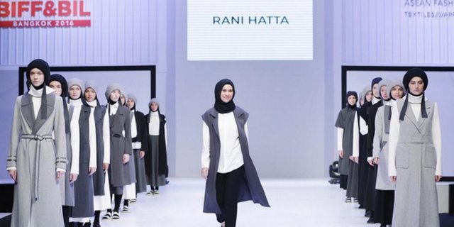 Gaya Hijab Simpel Tanpa Jarum Pentul dari Rani Hatta