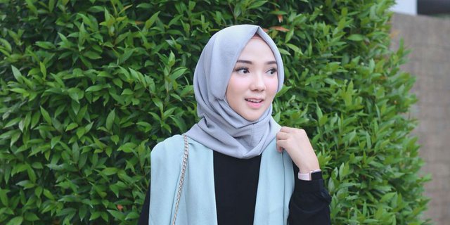 Ragam Outerwear untuk Gaya Hijaber di Musim Panas