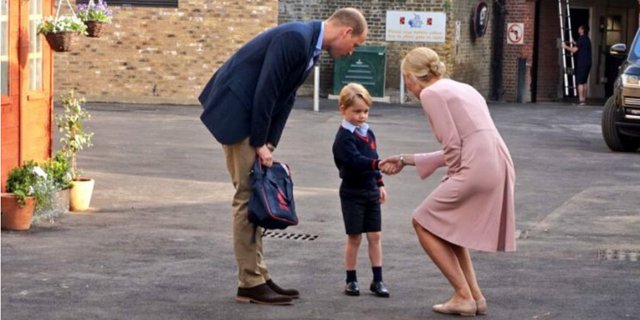 Hari Pertama Sekolah, Pangeran George Terlihat Gugup