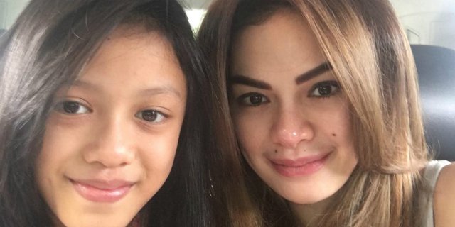 Alasan Nikita Mirzani Sekolahkan Putrinya di Luar Negeri