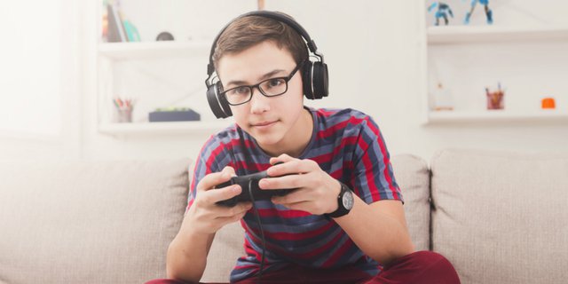 Video Game Tak Selalu Buruk, Ada Efek Positifnya untuk Anak
