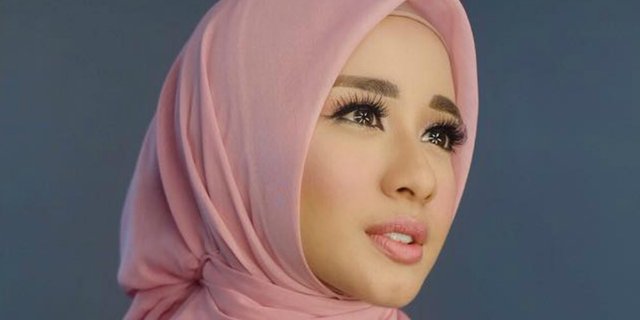 Intip Gaya Hijab Laudya Cynthia Bella Usai Menikah