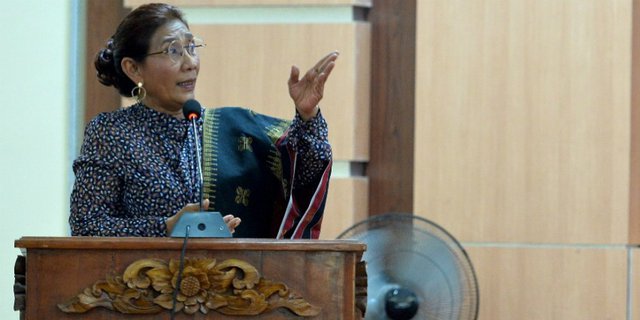 Intip Gaya Hijab ala Menteri Susi Pudjiastuti Saat di Aceh