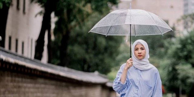 Natasha Rizky Akui Desta Kadang 'Menggoda' untuk Lepas Hijab