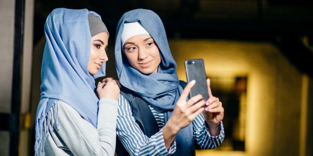 Tips Pilih Model Hijab Sesuai dengan Bentuk Wajah