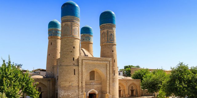 Melihat 5 Masjid Berbentuk 'Tak Biasa' di Uzbekistan