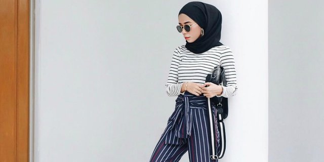 Trik Paduan Striped Top Agar Tampilan Makin Kece