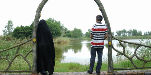 Bikin Nangis, Suami Ceraikan Istri Karena Kanker Payudara