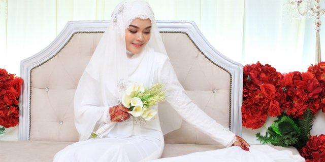 Gaun Pengantin Zaman Dulu Masih Menginspirasi Artikel