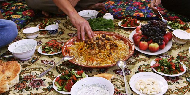 Di Tajikistan, Makanan Ini Dianggap Perwujudan Gigi Rasul