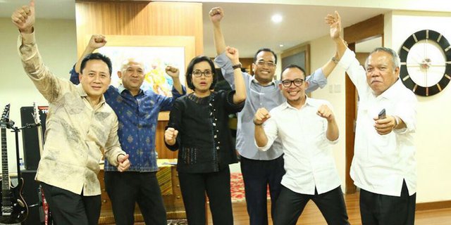 Elek Yo Band, Para Menteri Jokowi yang Mentas di Java Jazz