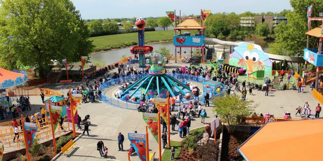 Ini Taman Main Pertama yang Bersertifikat untuk Anak Autisme 