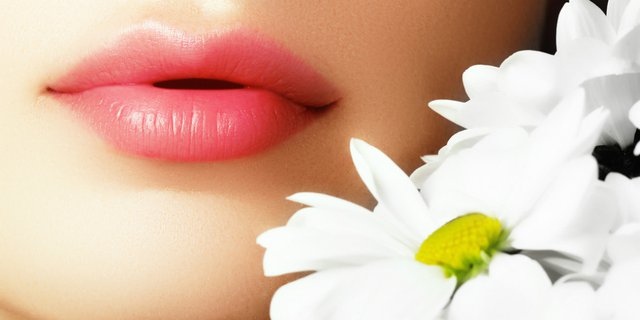 Pilihan Lipstik untuk Hasilkan Dewy Look Lebih Sehat dan Basah