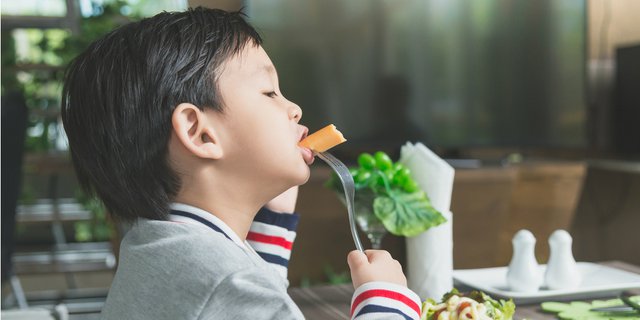 Koki Eksekutif Bocorkan Cara Tak Biasa Agar Anak Suka Sayur