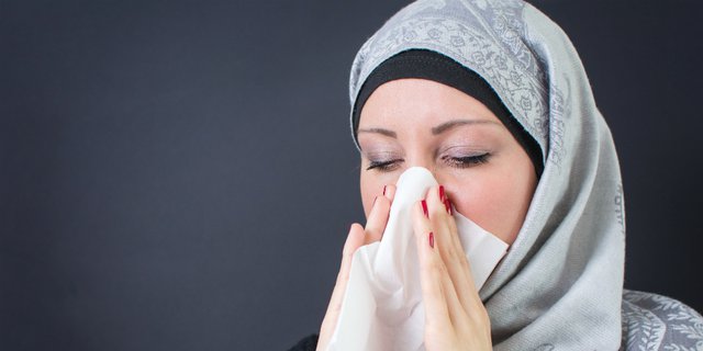 Bersin Ketika Sholat, Lafalkan Doa Ini