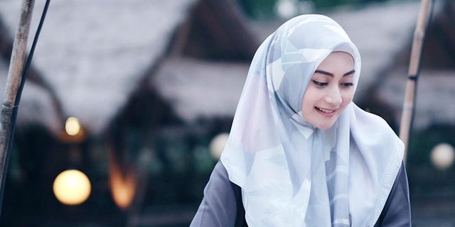 Lama Menghilang, Pemain Kiamat Sudah Dekat Ini Cantik Berhijab