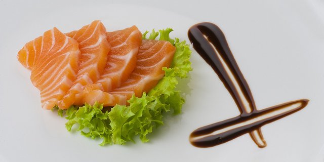 4 Cara Mudah Mengetahui Sashimi Segar atau Tidak