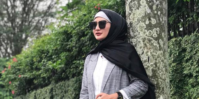 Perubahan 4 Artis Seksi Pasca Berhijab, Bikin Hati Bergetar