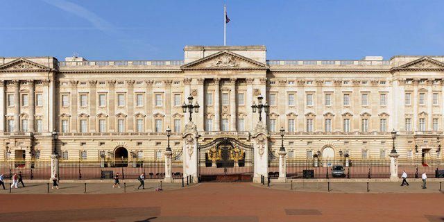 Deretan Istana Tempat Tinggal Resmi Keluarga Kerajaan Inggris