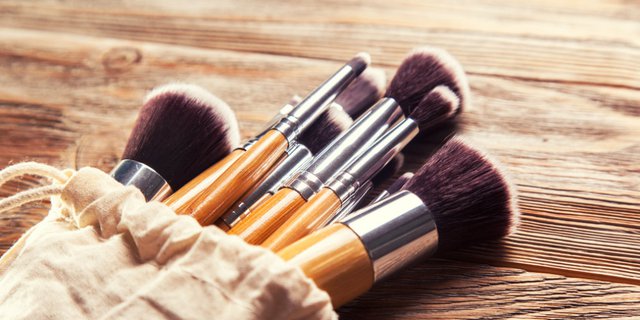 Alternatif Pengganti Brush yang Bikin Riasan Makin Kece Badai