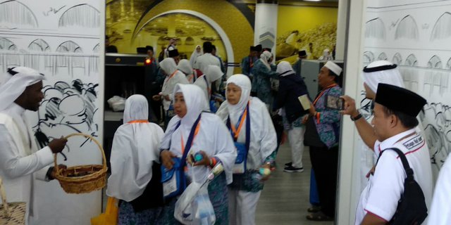 17 Kloter Haji Indonesia Mendarat di Madinah Hari Ini