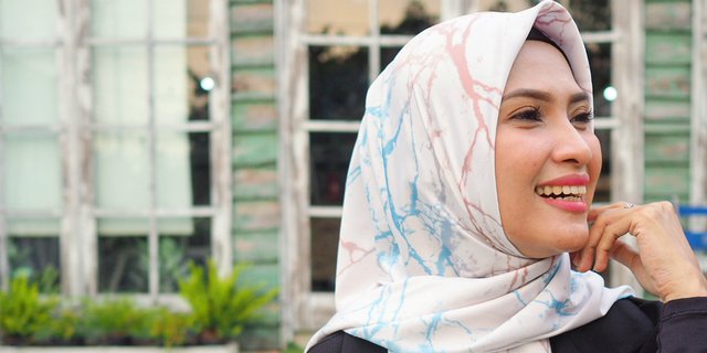 Hijab Scarf Keren yang Bikin Kamu Stylish Maksimal