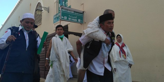 Hari Ini, 6.616 Jemaah Haji Indonesia Berangkat dari Madinah ke Mekah
