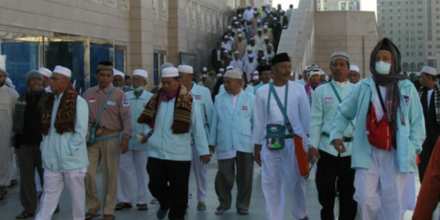 Rentetan Kedatangan Warnai Hiruk Pikuk Bandara Jeddah