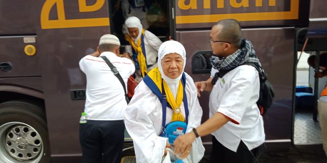 13 Kloter Terakhir Haji Indonesia Tinggalkan Mekah
