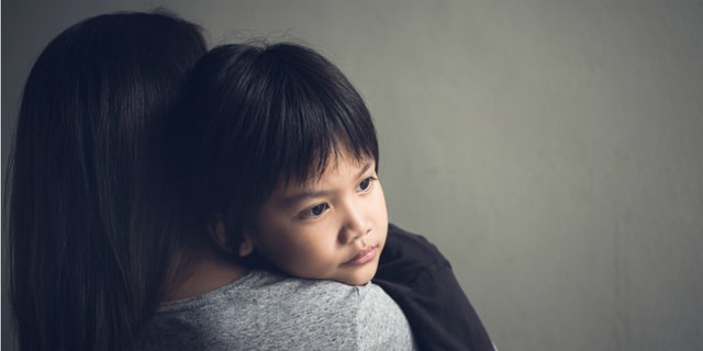 3 Hal yang Sering Memicu Rasa Bersalah Orangtua