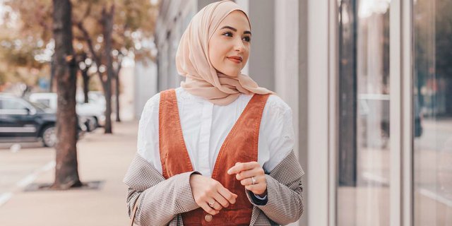 Inspirasi Fall Makeup Tutorial dari Hijaber Texas