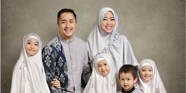 Selamat! Istri Irfan Hakim Hamil Anak ke-5