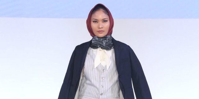 Keindahan Islam Mengisnpirasi Desainer Jepang Rancang Hijab