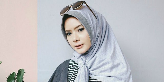 3 Tips Memilih Hijab Instan, Sesuai Kebutuhan dan Bentuk Wajah