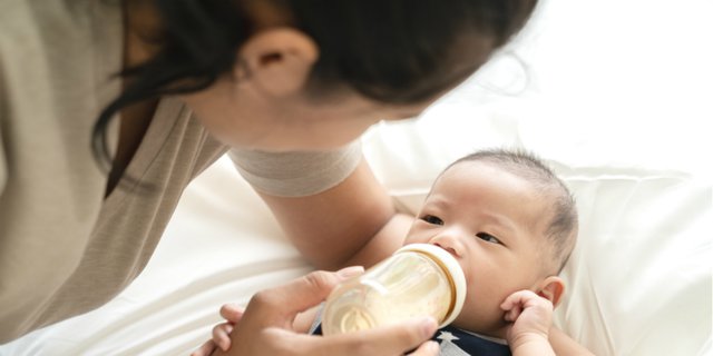 Ada Lowongan Pengasuh Anak, Syaratnya Bikin Melongo