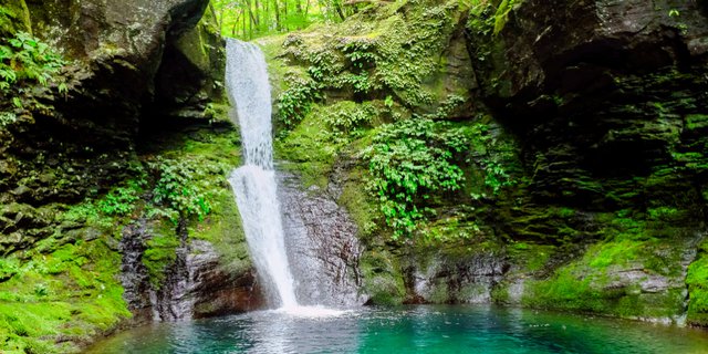 Selfie di Air Terjun Jero Gue, Ayah dan 2 Anak Tewas Tenggelam