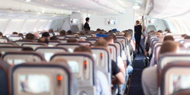 Tips Naik Pesawat untuk Traveler Belum Pernah Terbang